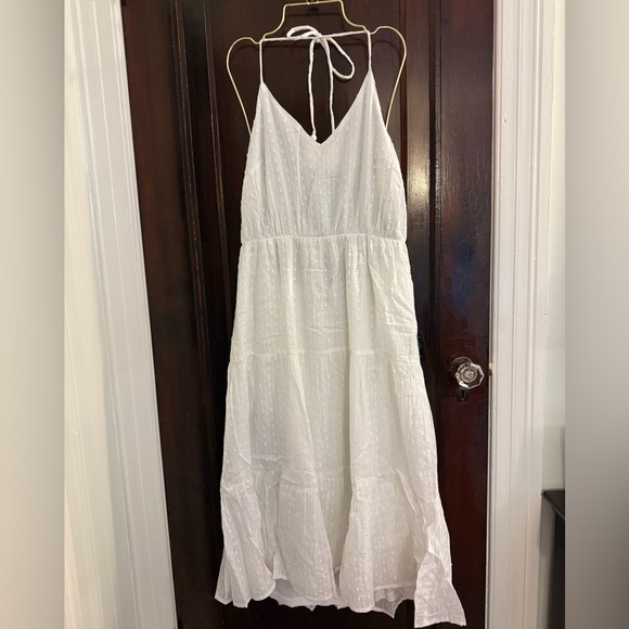 Lulus Dresses & Skirts - Lulu's White Midi Dress